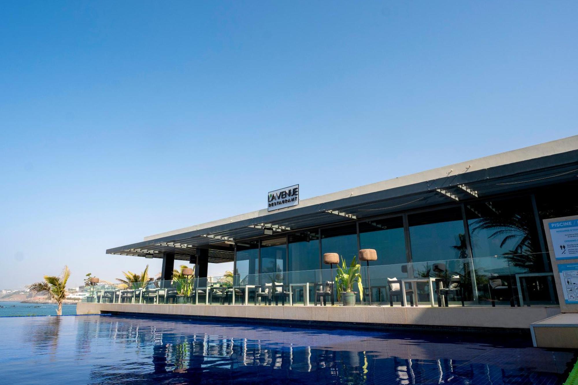 Radisson Blu Hotel, Dakar Sea Plaza Exterior foto The Avenue K