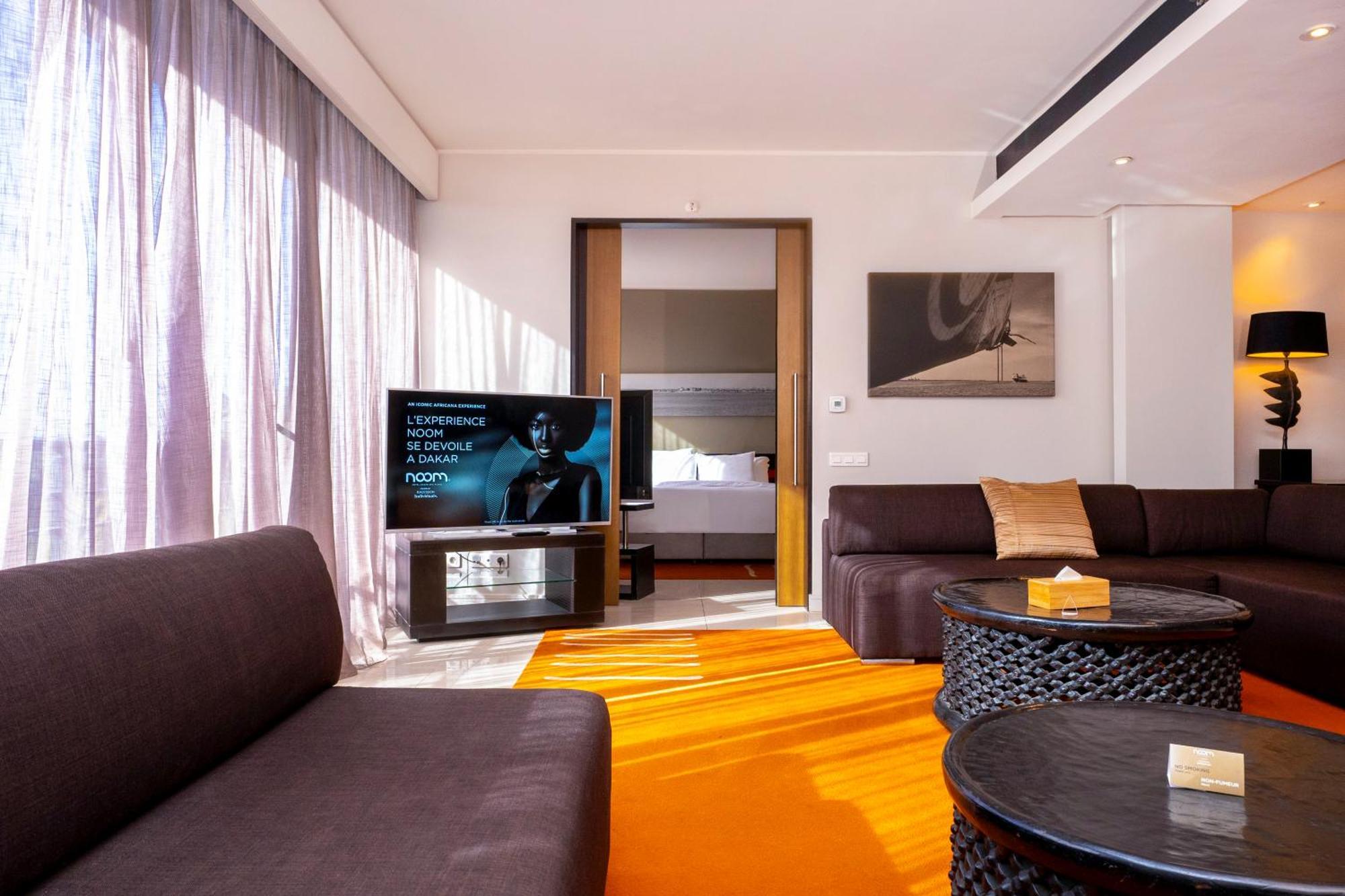 Radisson Blu Hotel, Dakar Sea Plaza Exterior foto A suite at the hotel