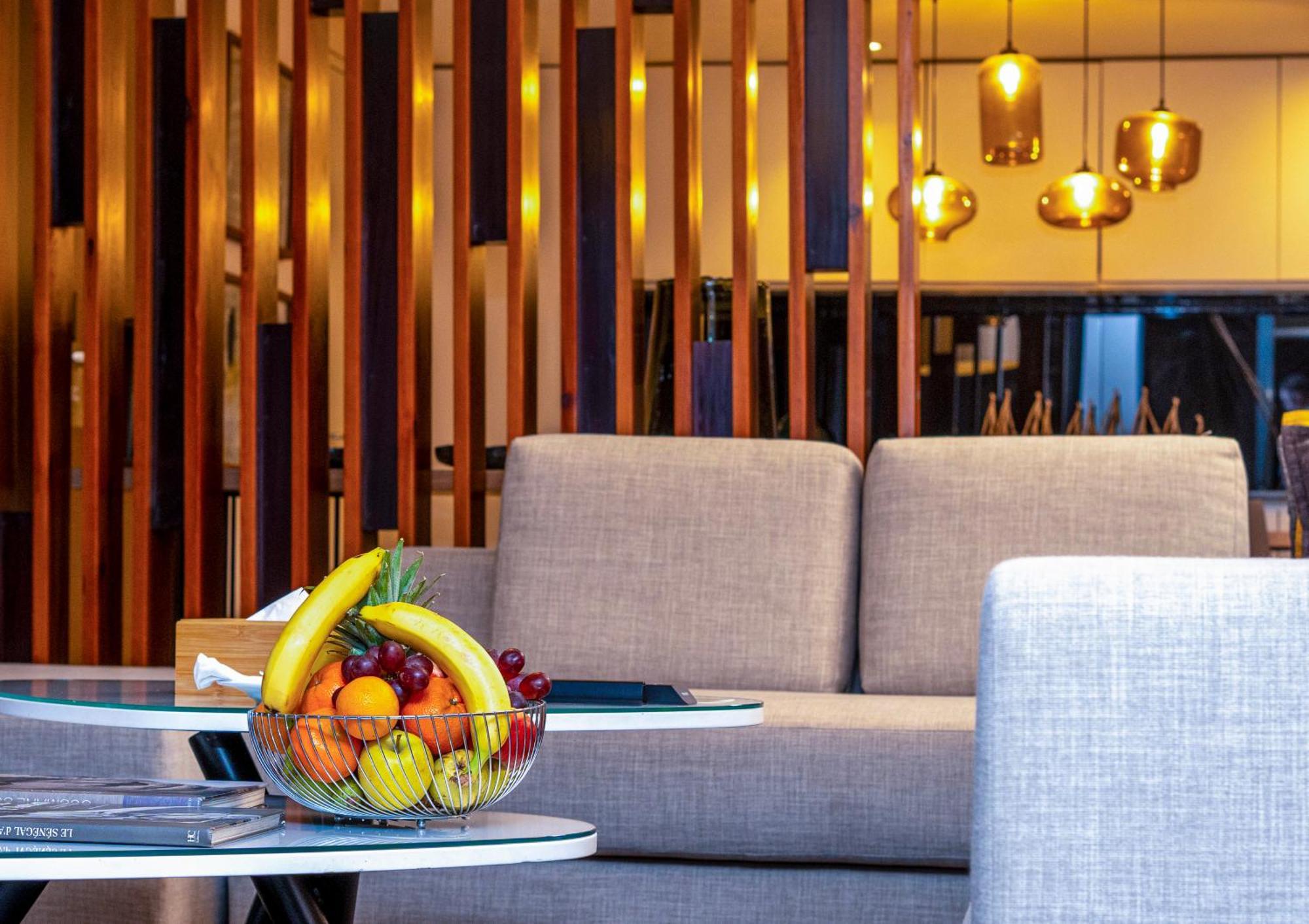 Radisson Blu Hotel, Dakar Sea Plaza Exterior foto The lounge at the airport