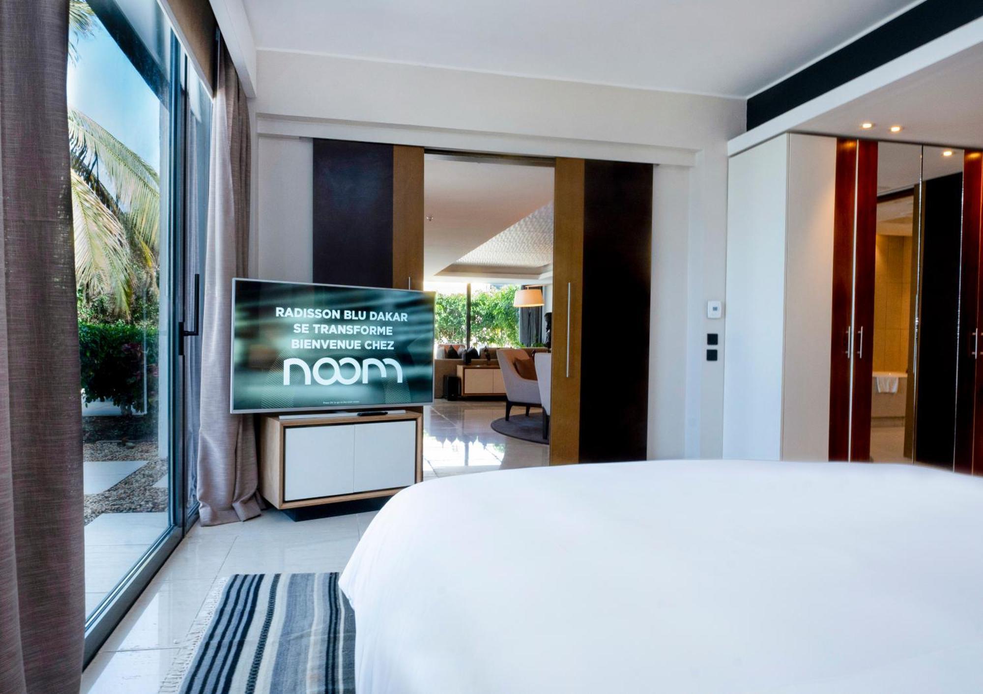 Radisson Blu Hotel, Dakar Sea Plaza Exterior foto A room at the hotel